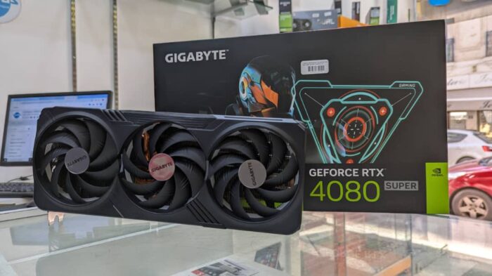 GIGABYTE RTX 4080 SUPER GAMING OC 16GO – Image 1