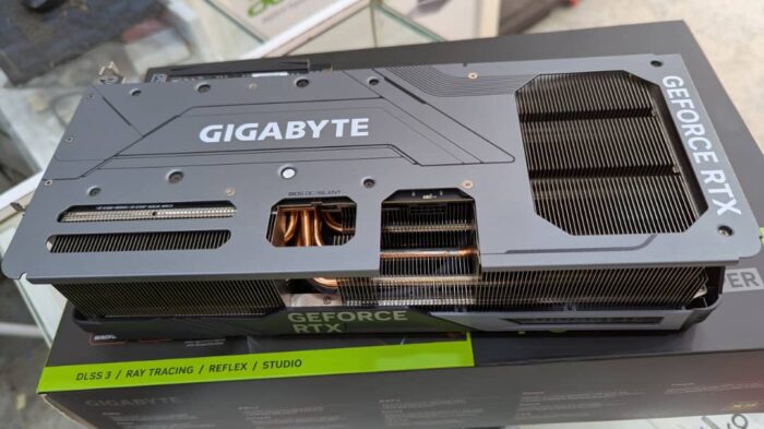 GIGABYTE RTX 4080 SUPER GAMING OC 16GO – Image 4